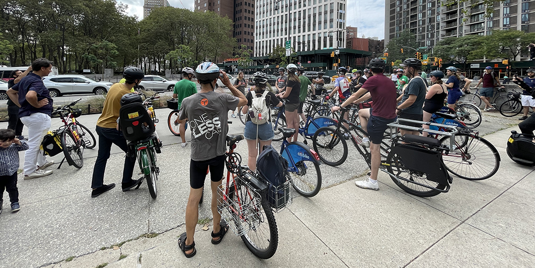 Cyclists gathering before the ride across the Brooklyn Bridge
